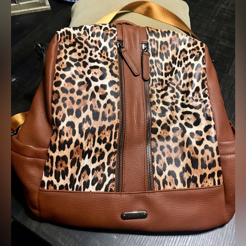 Leopard Print Backpack Purse
NEW - Picture 9 of 10